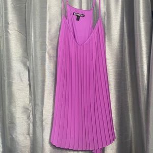 Express fuchsia accordion pleated blouse